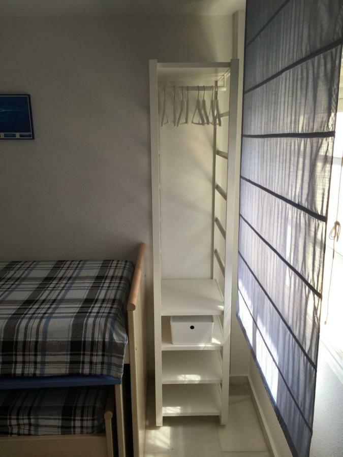 El Cortijuelo. Magnificent Triplex Terraced House With Rooftop Of 18M2, Overlooking The Sea. Parking Torremolinos Exteriör bild