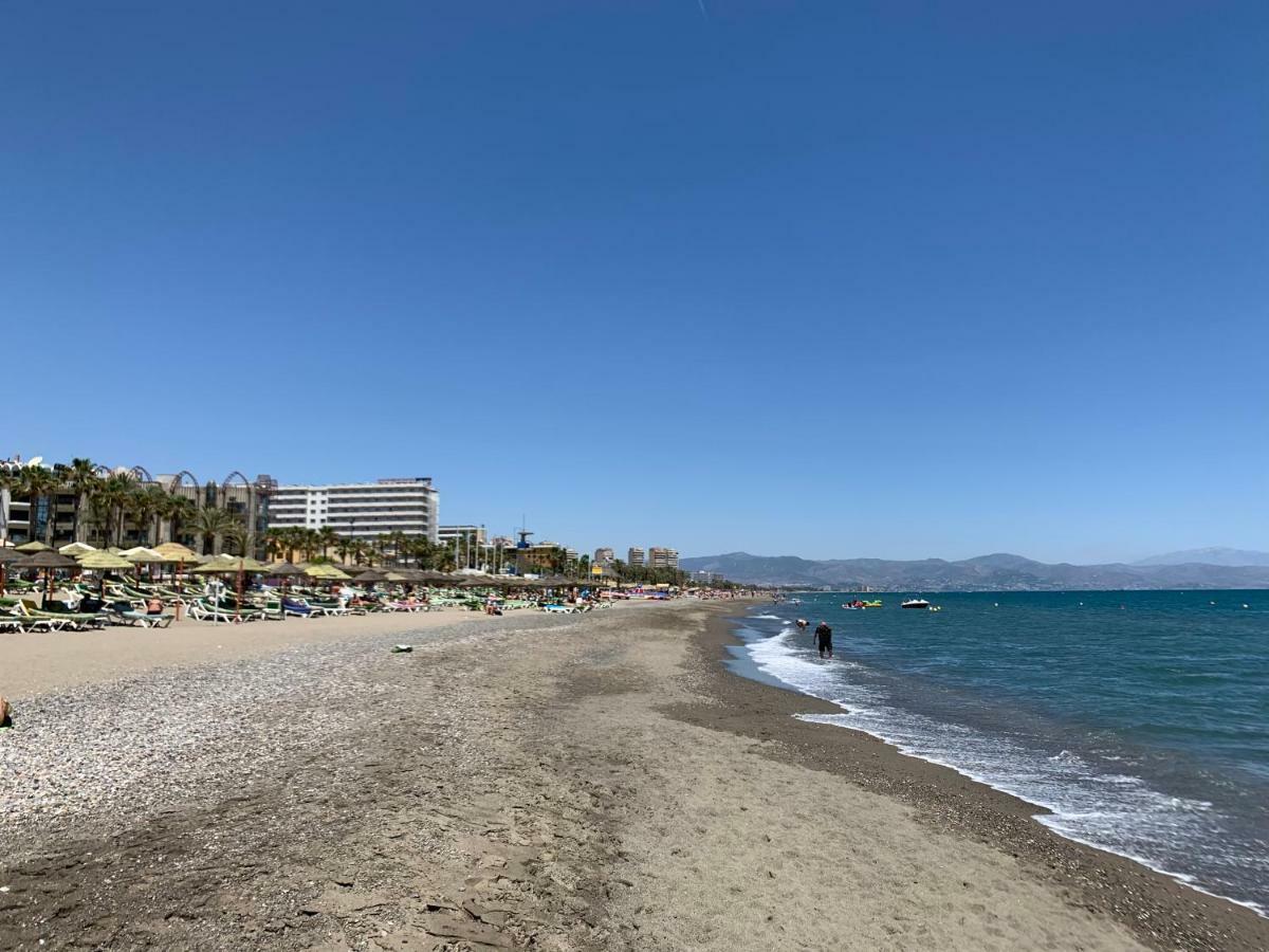El Cortijuelo. Magnificent Triplex Terraced House With Rooftop Of 18M2, Overlooking The Sea. Parking Torremolinos Exteriör bild