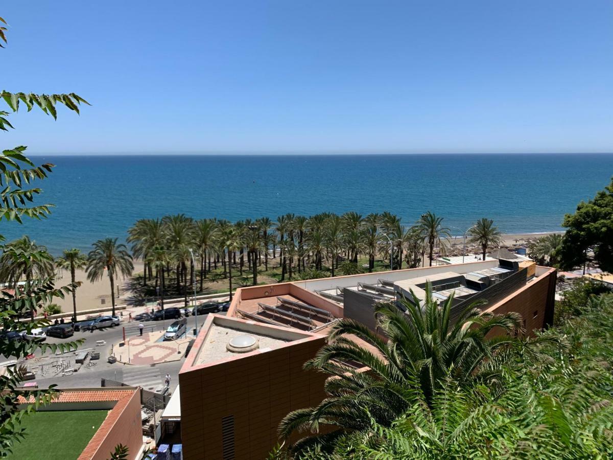 El Cortijuelo. Magnificent Triplex Terraced House With Rooftop Of 18M2, Overlooking The Sea. Parking Torremolinos Exteriör bild